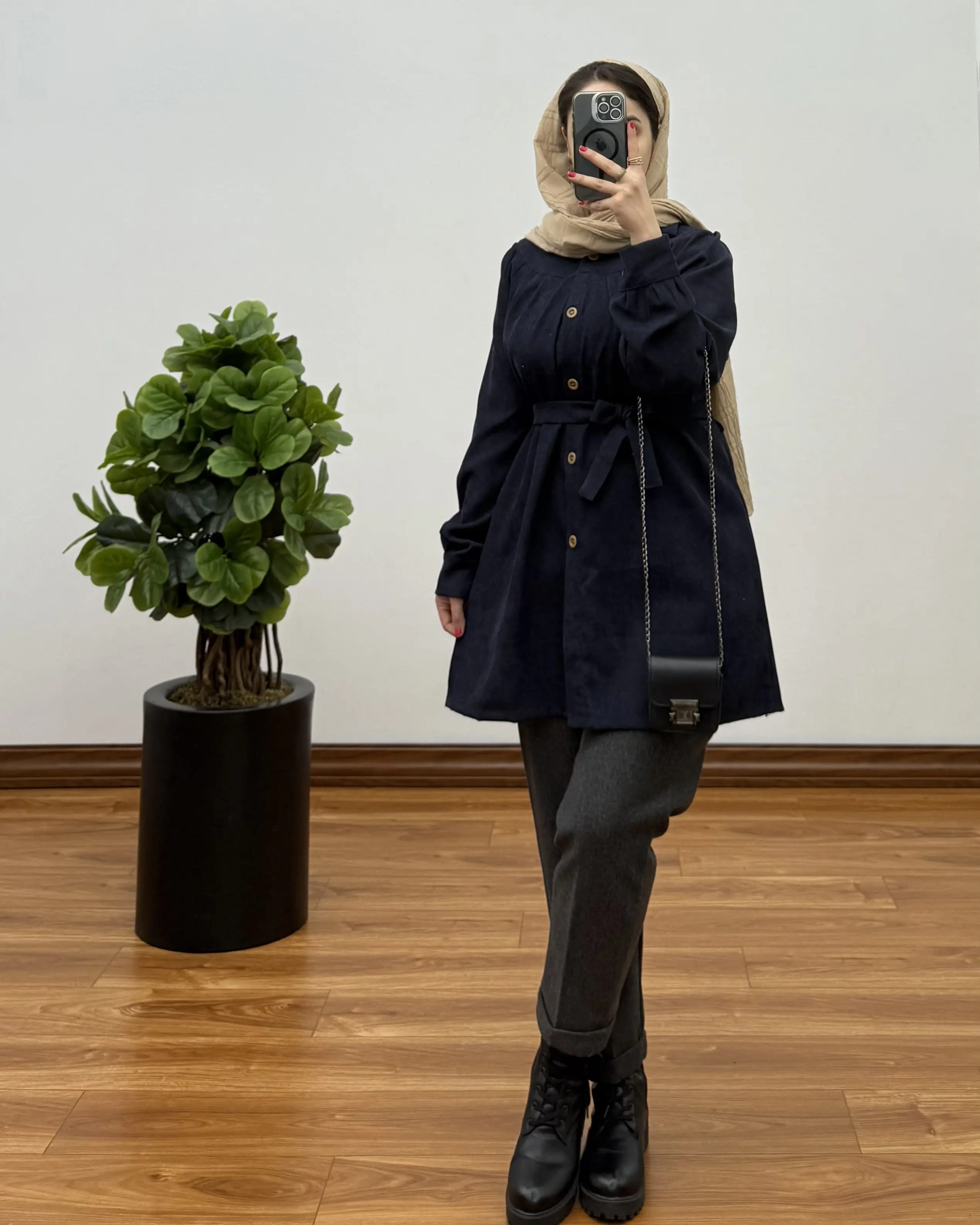 مانتو نیلوفر